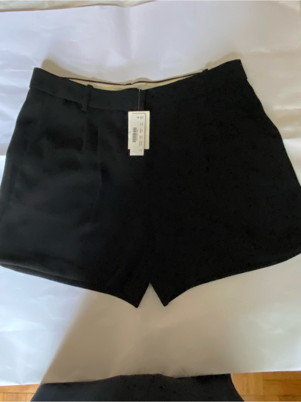 NWT J.Crew Black crepe shorts size 6